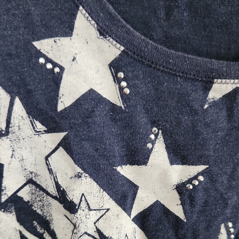 American Rag Dark Blue Star Pattern Tee - Picture 3 of 6